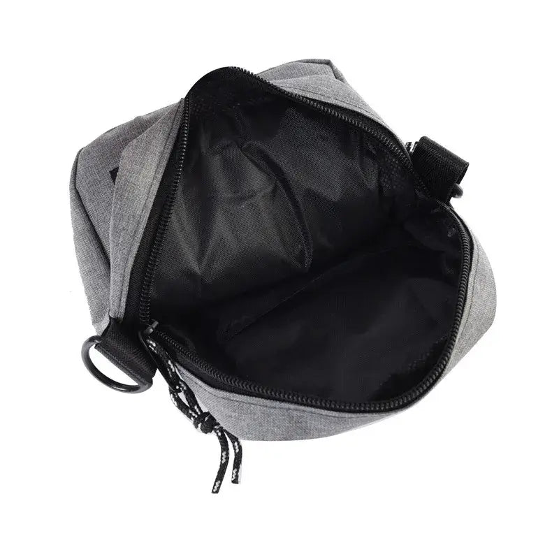 Petit sac à bandoulière pour homme utile