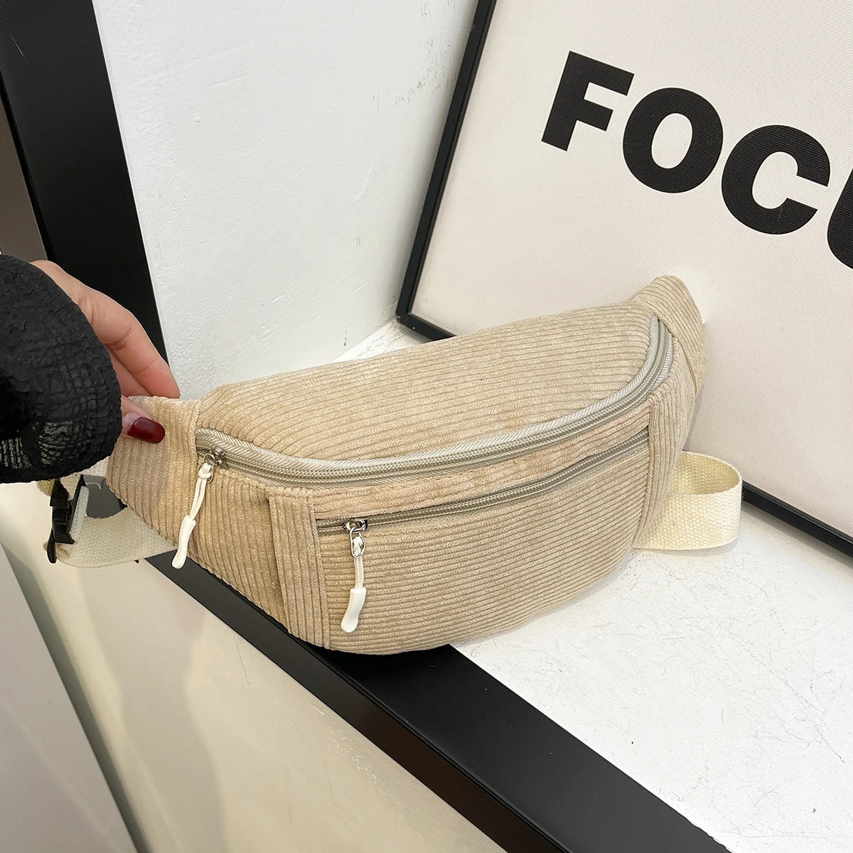 Sac banane beige